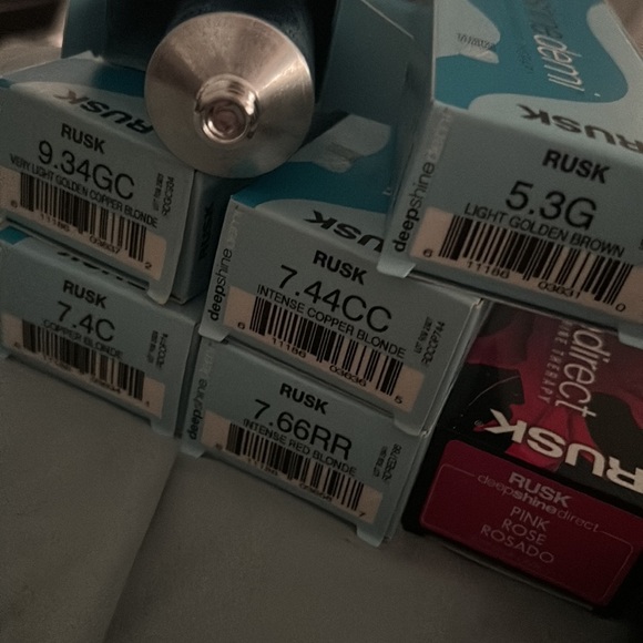 Professional demi permanent hair color bundle (RUSK) - Picture 4 of 5